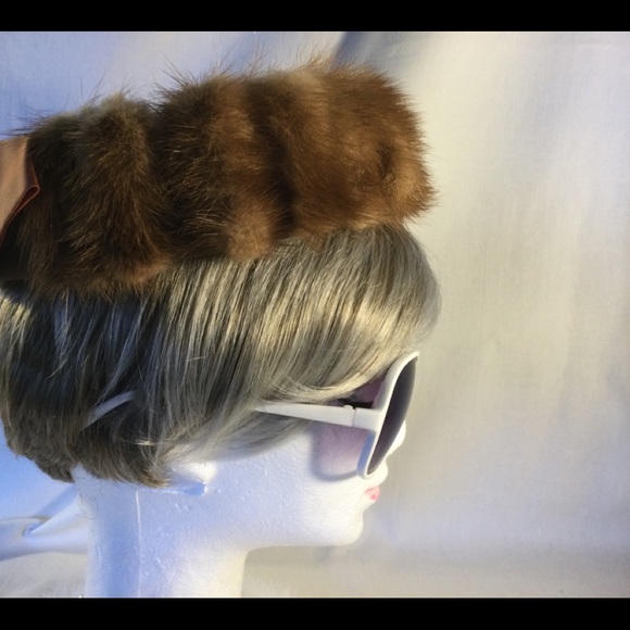 Chapeaux Louise Halo Fascinator Mink w/ Bow @ Back - Picture 4 of 7